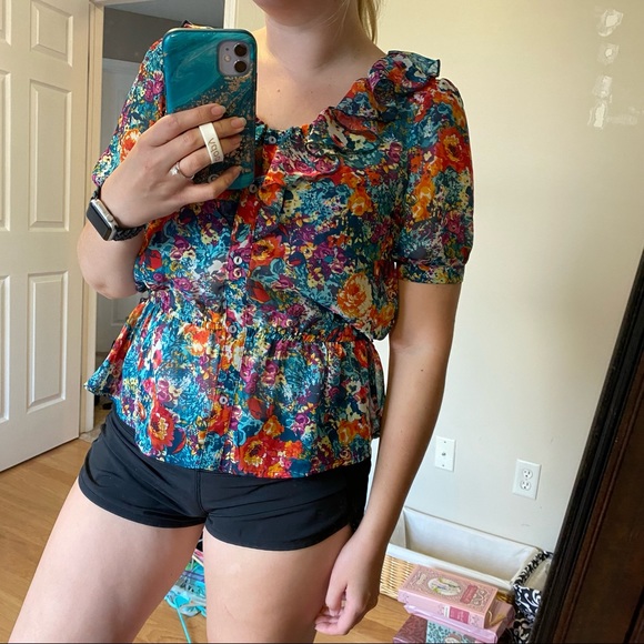 Floral top - Picture 6 of 9